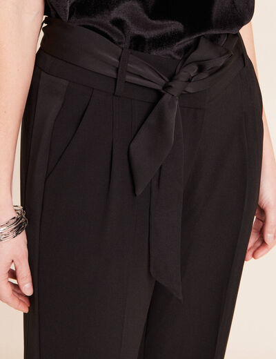 Pantalon satin&eacute; coupe droite noir femme