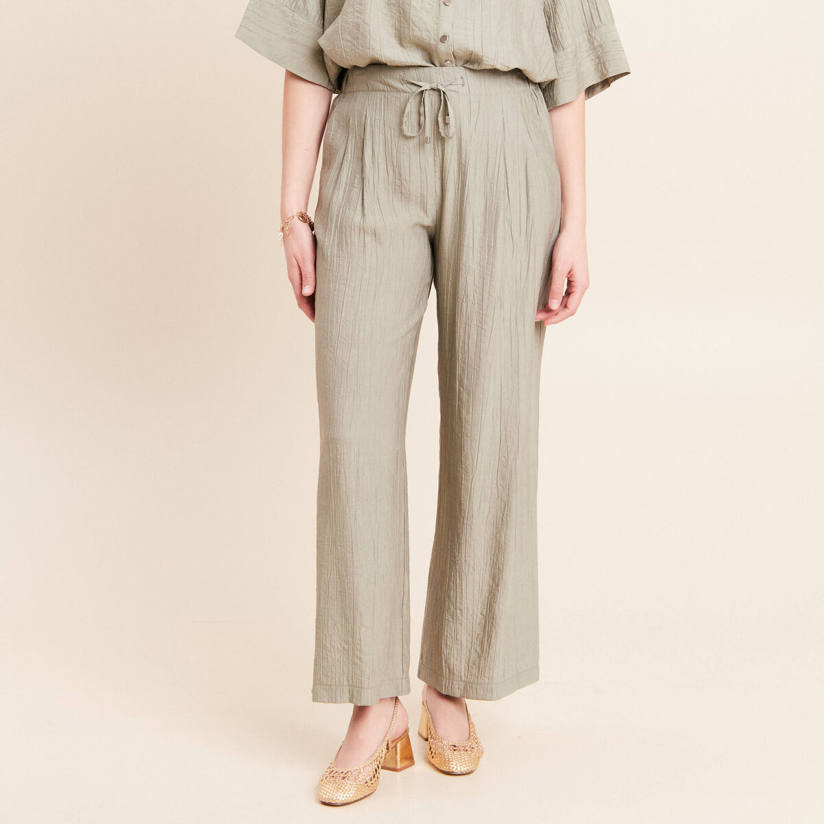 Pantalon fluide taille haute vert clair femme