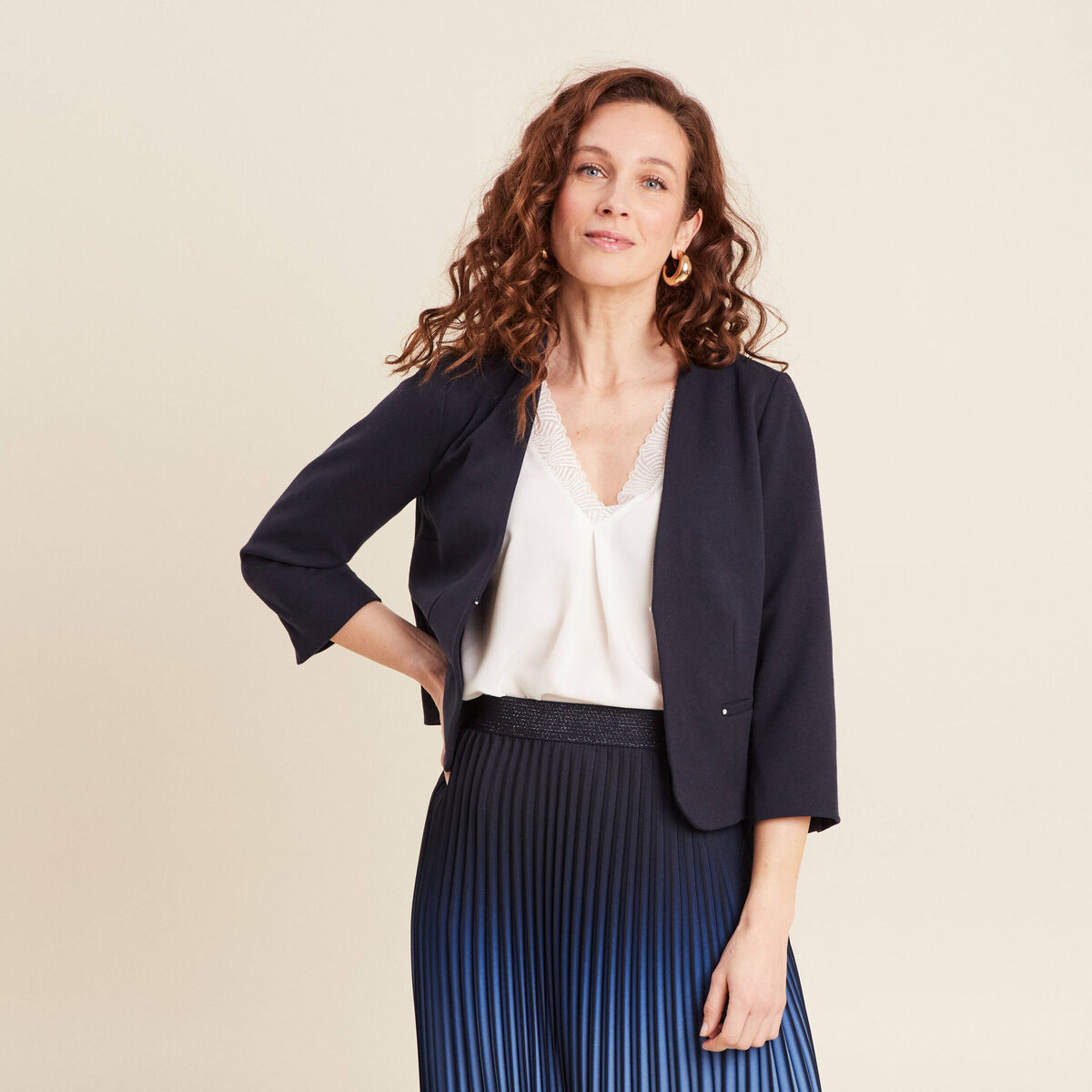 Veste cintrée bleu foncé femme