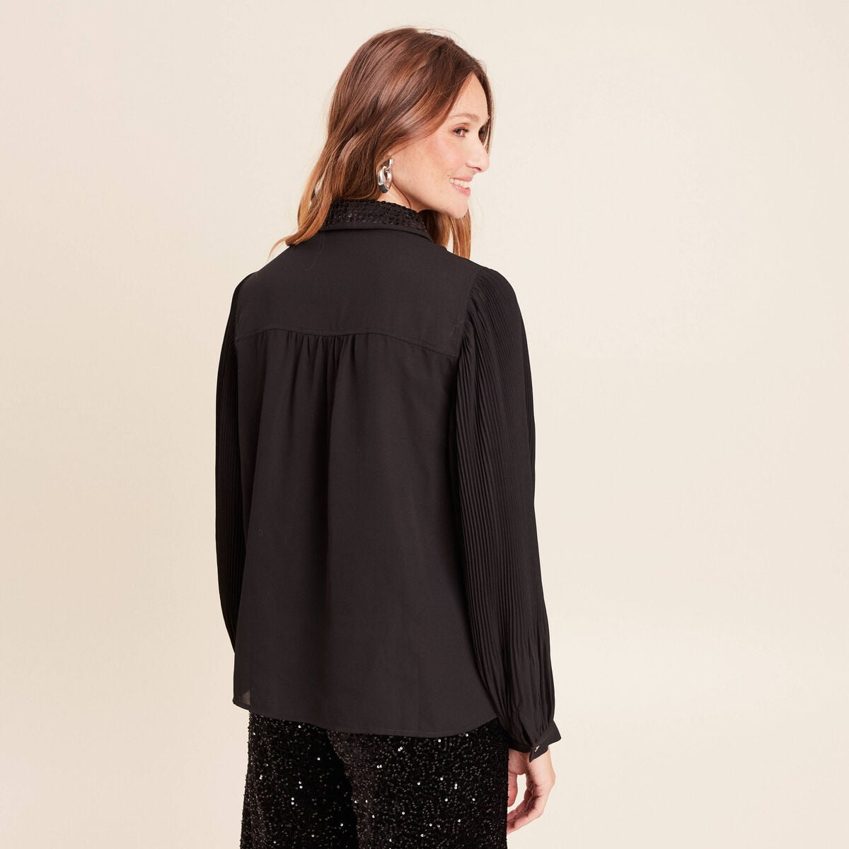 Chemise fluide &agrave; sequins manches longues noir femme