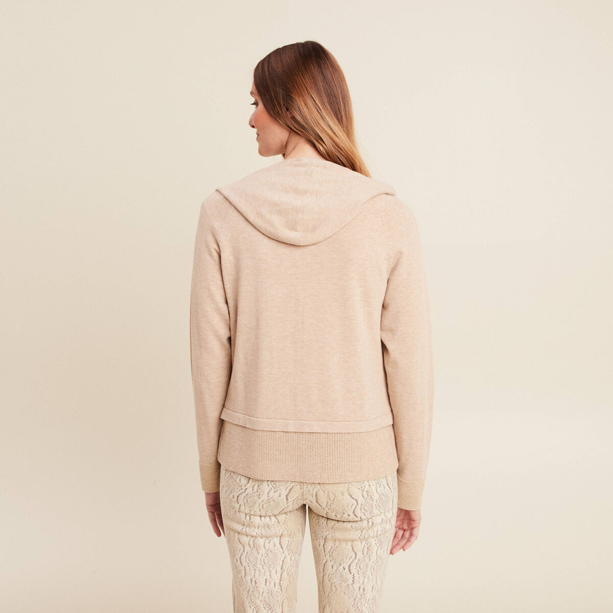 Gilet droit mi-long &agrave; capuche creme femme