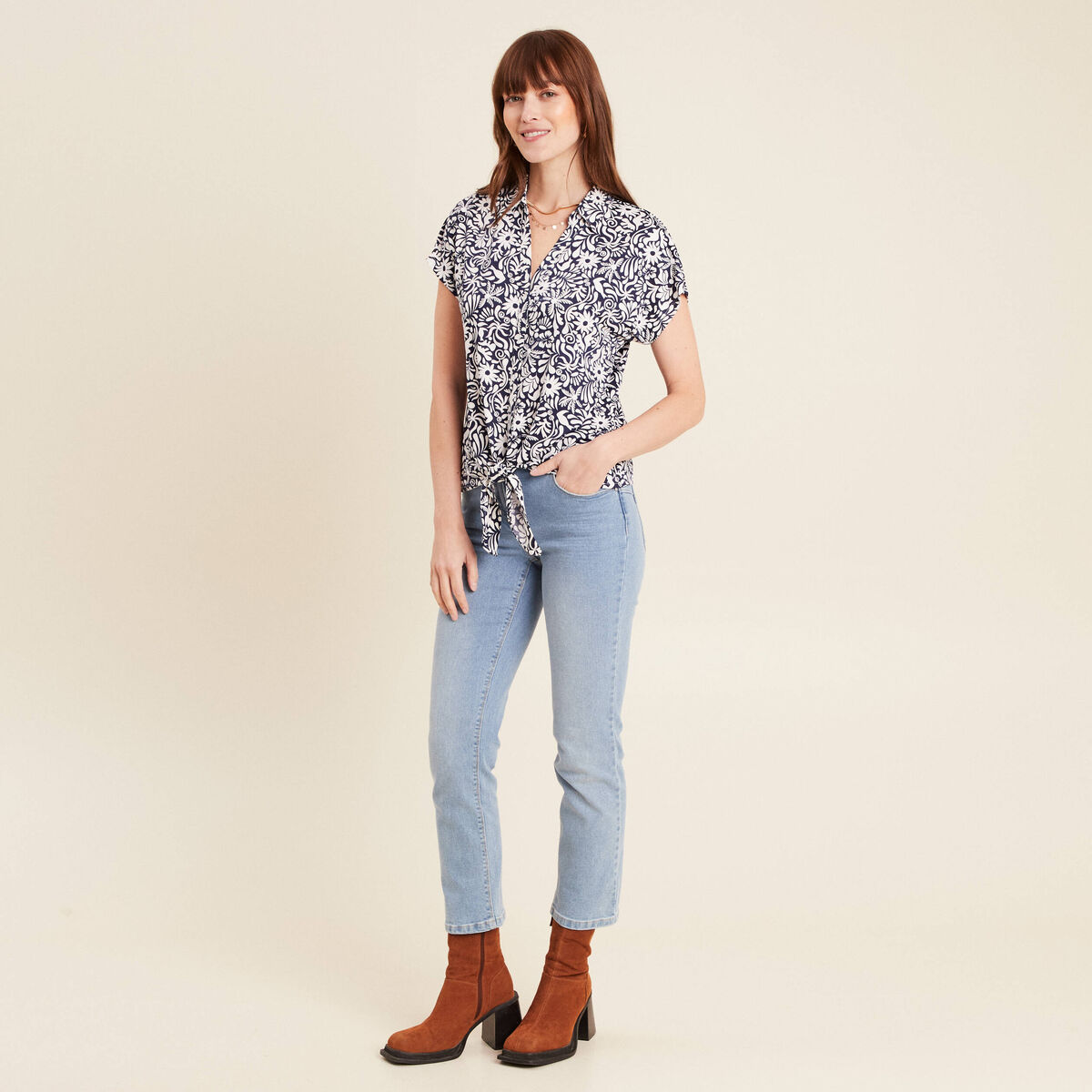 Blouse manches courtes nouée bleu femme