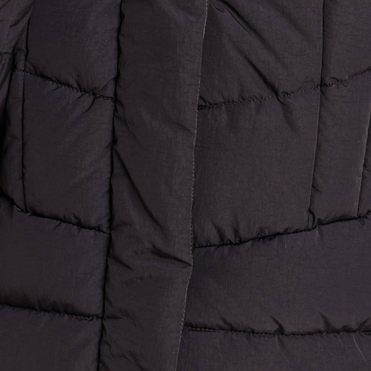 Doudoune d&eacute;perlante cintr&eacute;e &agrave; capuche noir femme