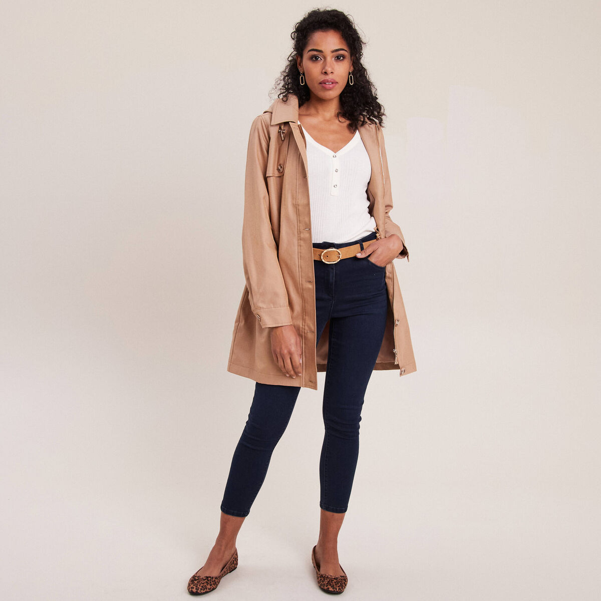 Jean ajusté taille haute denim brut femme