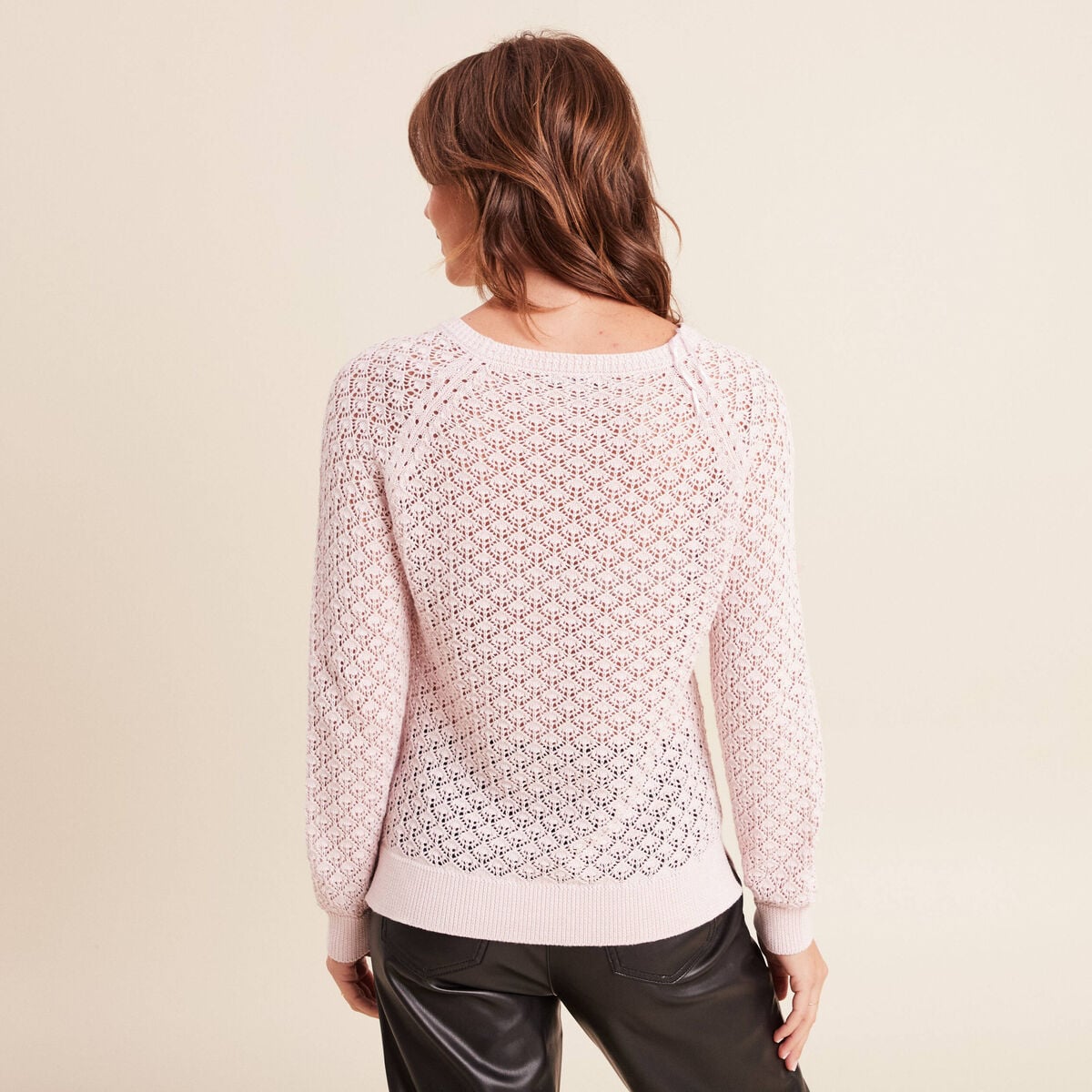 Pull col rond manches longues rose clair femme