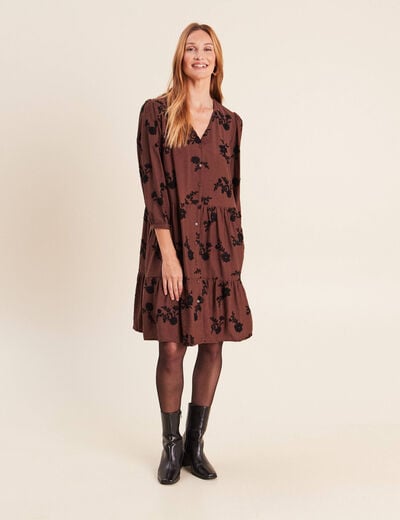 Robe courte &eacute;vas&eacute;e col v manches 3/4 marron femme