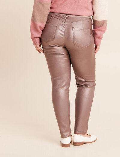 Pantalon iris&eacute; en similicuir marron fonc&eacute; femme