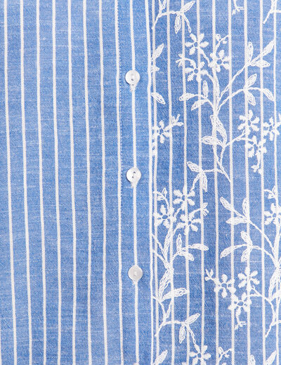 Chemise manches longues brodée bleu clair femme