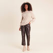 Pull droit col montant manches longues beige femme