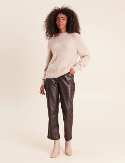 Pull droit col montant manches longues beige femme