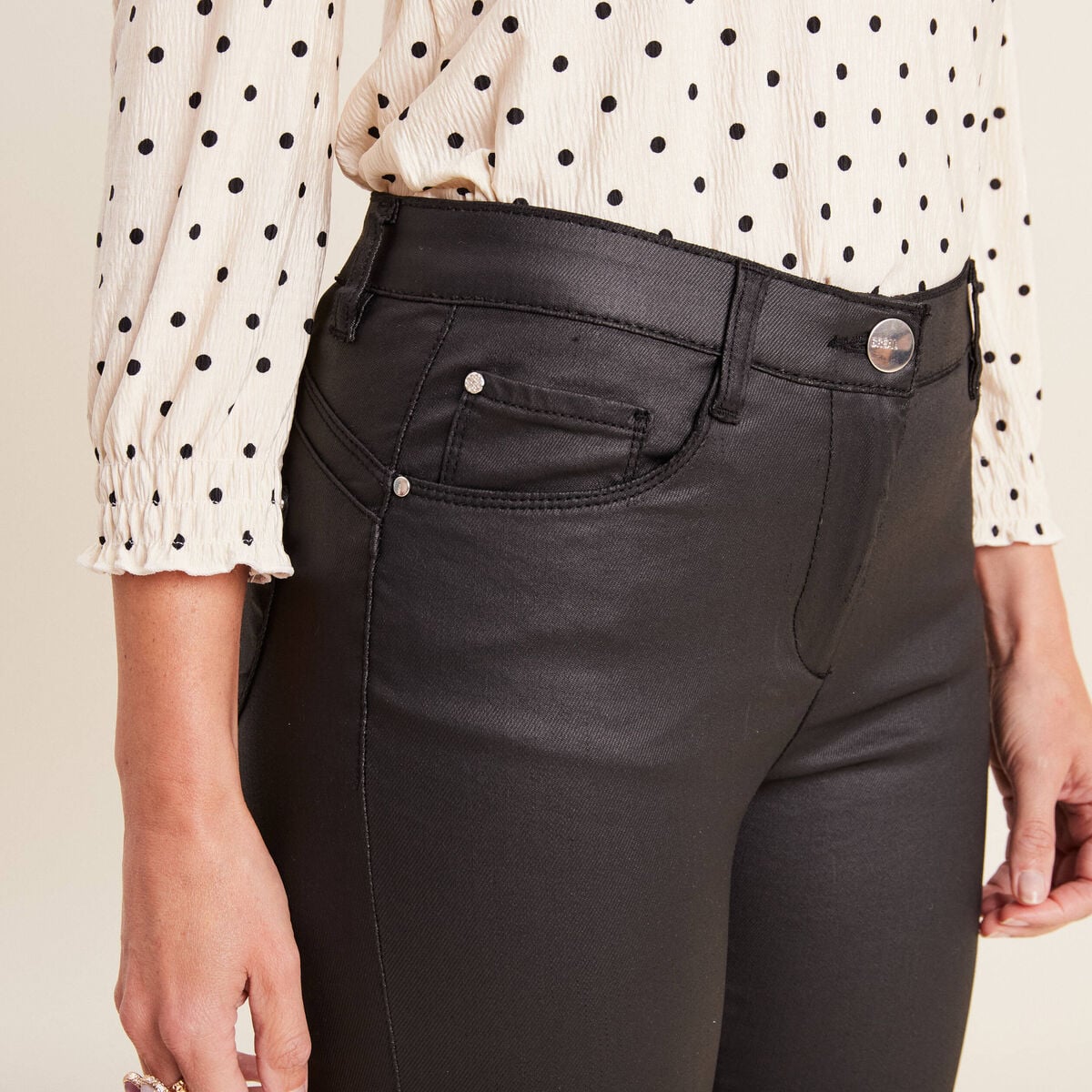 Pantalon magique L'Unique enduit noir femme