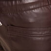Pantalon coupe mom simili cuir marron fonc&eacute; femme