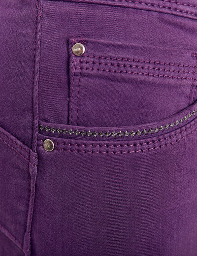 Jean ajusté 7/8ème violet foncé femme