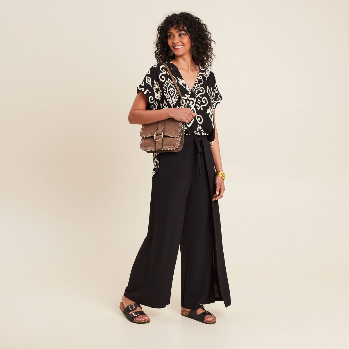 Pantalon coupe large portefeuille noir femme