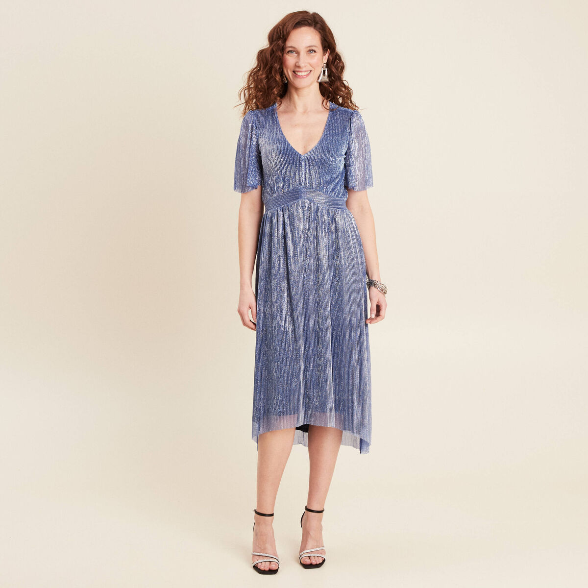 Robe longue &eacute;vas&eacute;e bleu ciel femme