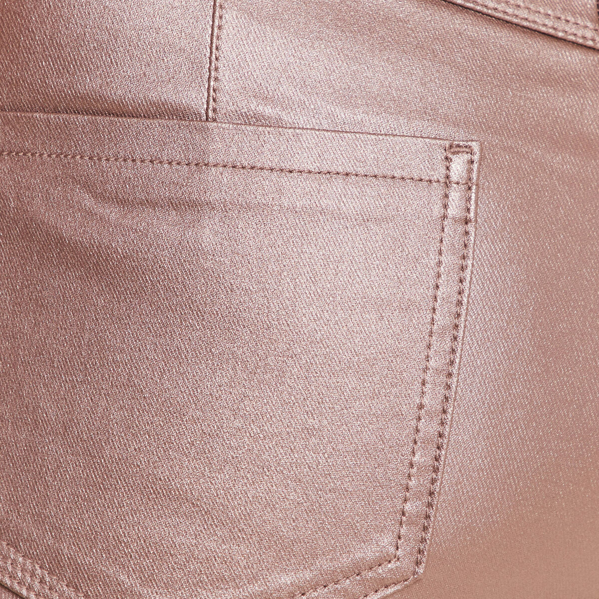Pantalon iris&eacute; en similicuir marron fonc&eacute; femme