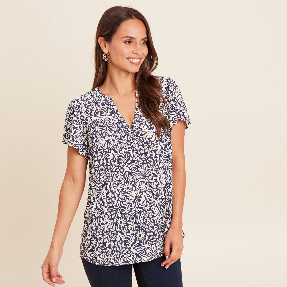 Blouse fluide col V manches courtes bleu femme
