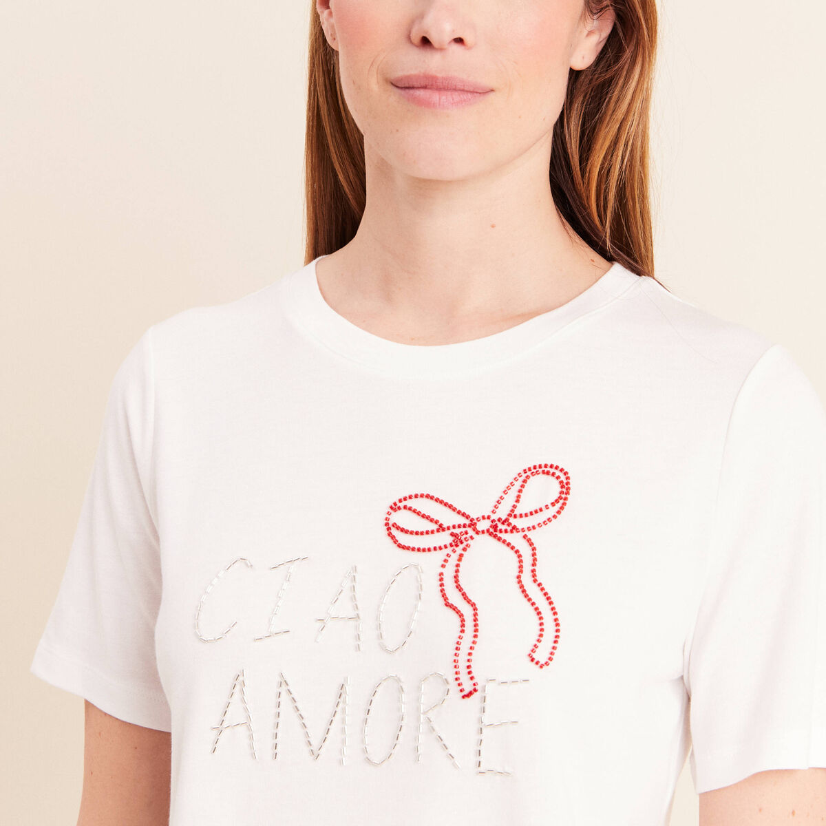 T-shirt col rond manches courtes brod&eacute; ecru femme