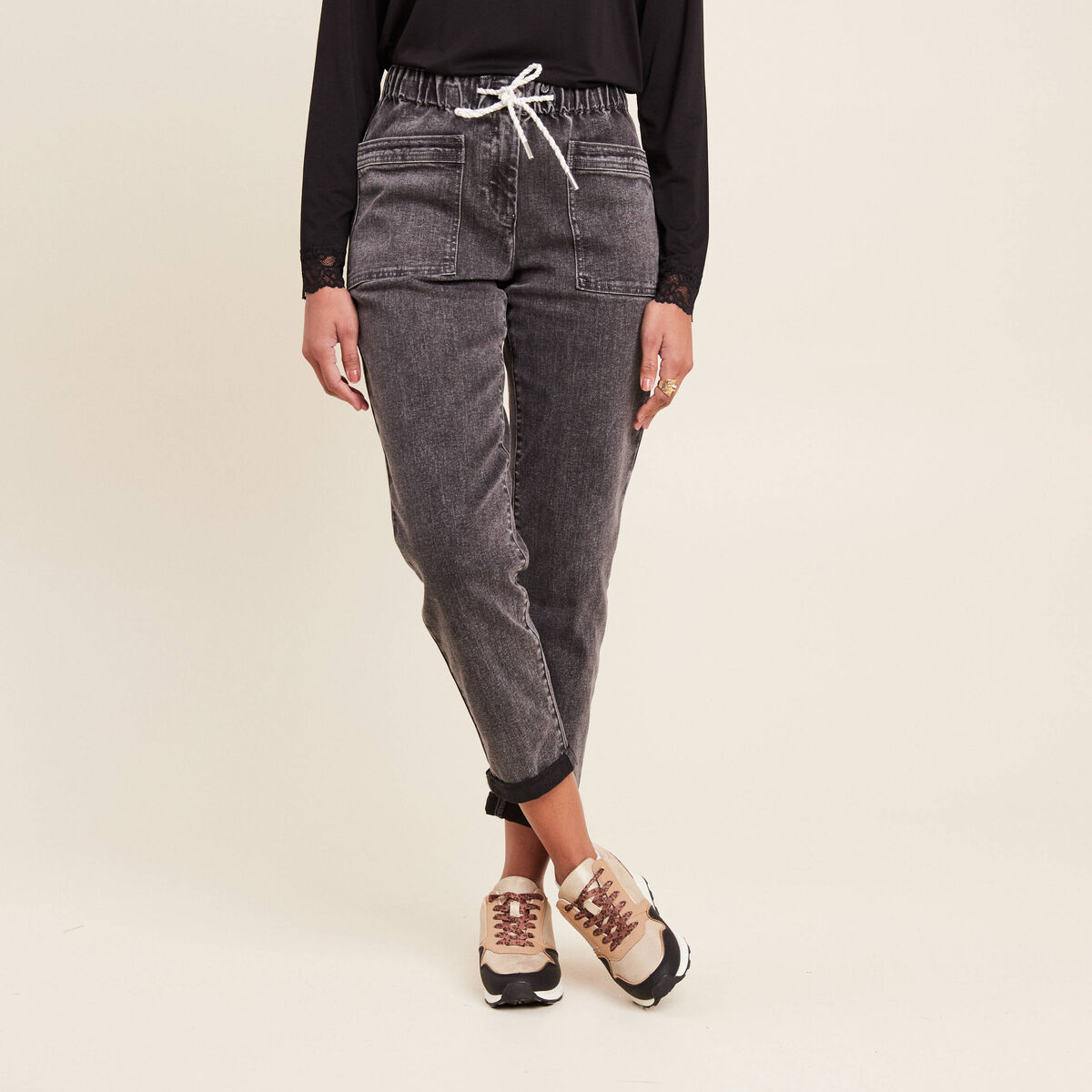 Jean coupe mom 7/8&egrave;me denim gris femme