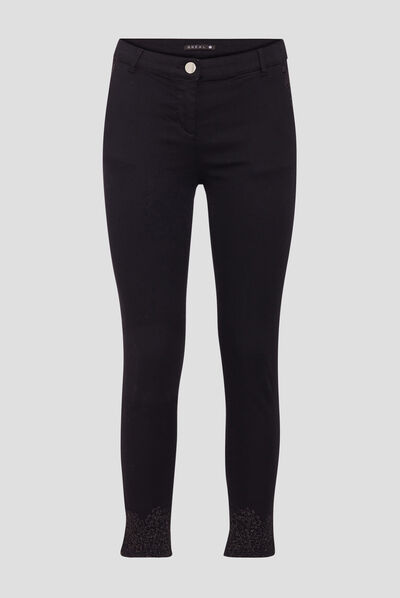 Pantalon chino ajusté noir femme