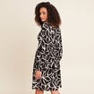 Robe courte &eacute;vas&eacute;e col v manches longues noir femme