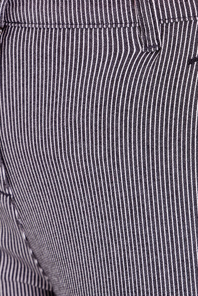Pantalon ajusté noir femme