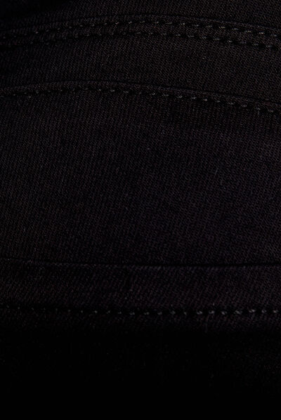 Jean magique ajusté taille standard noir femme