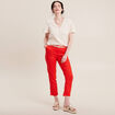 Pantalon coupe chino en lin ceintur&eacute; orange femme