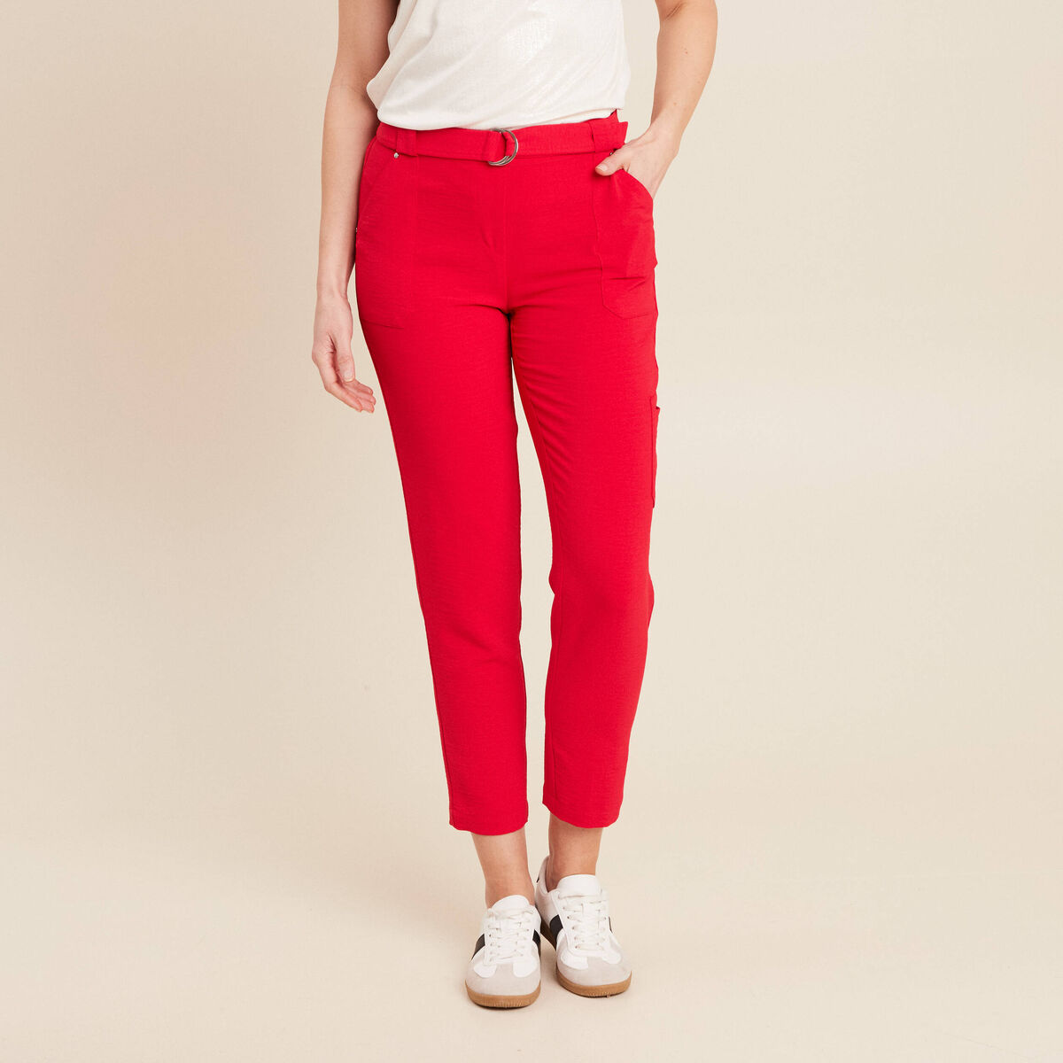Pantalon flou ceinturé rouge femme