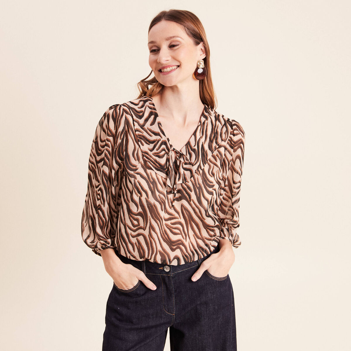 Blouse ample col v en voile manches 3/4 noir femme