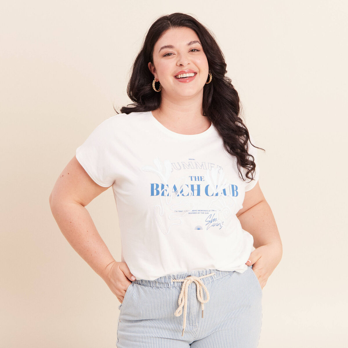 T-shirt col rond manches courtes brod&eacute; ecru femme