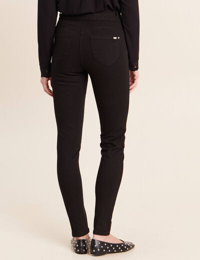 Jean ajust&eacute; taille haute stretch noir femme