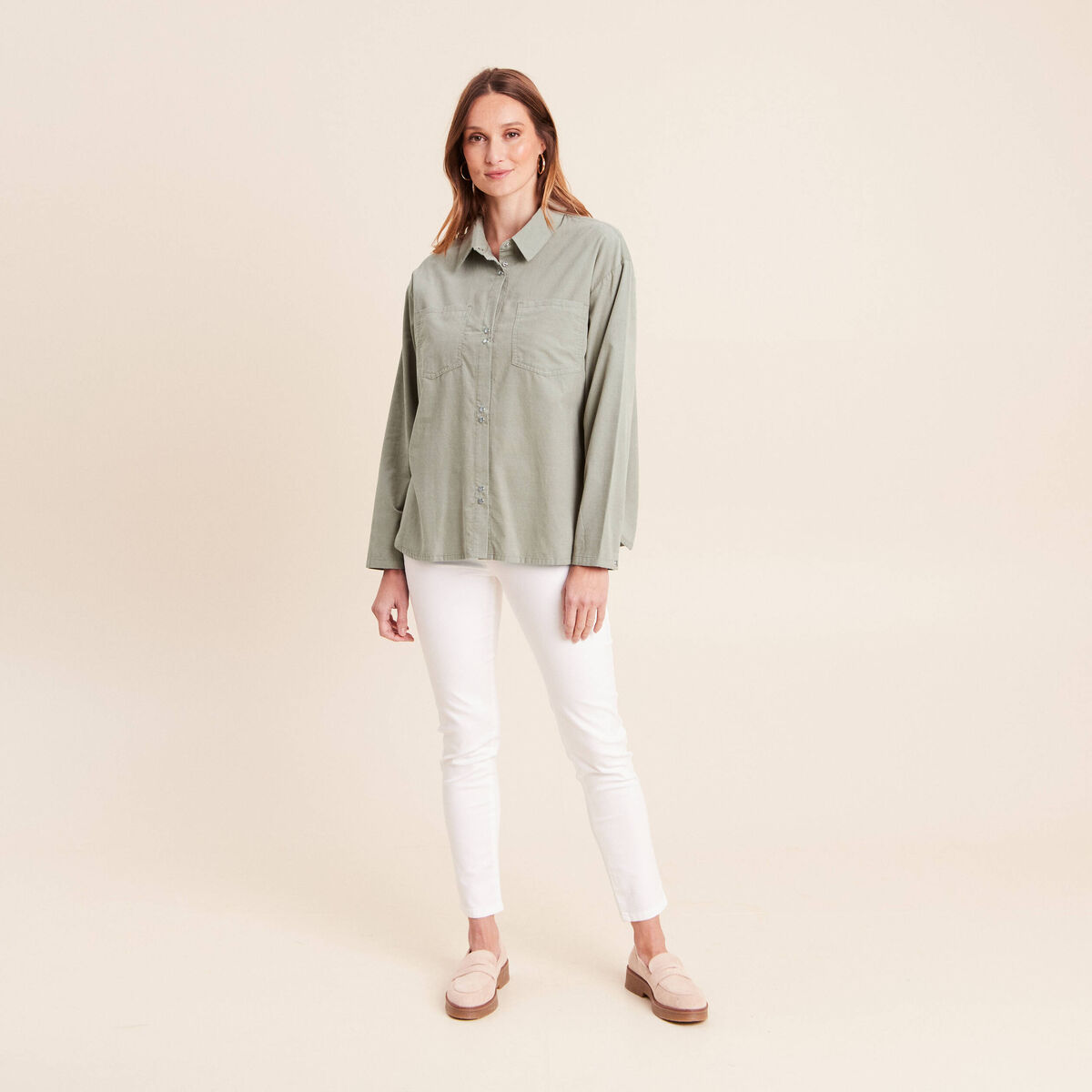 Chemise ample en velours milleraie vert clair femme
