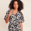 Robe courte &eacute;vas&eacute;e col v pliss&eacute;e noir femme