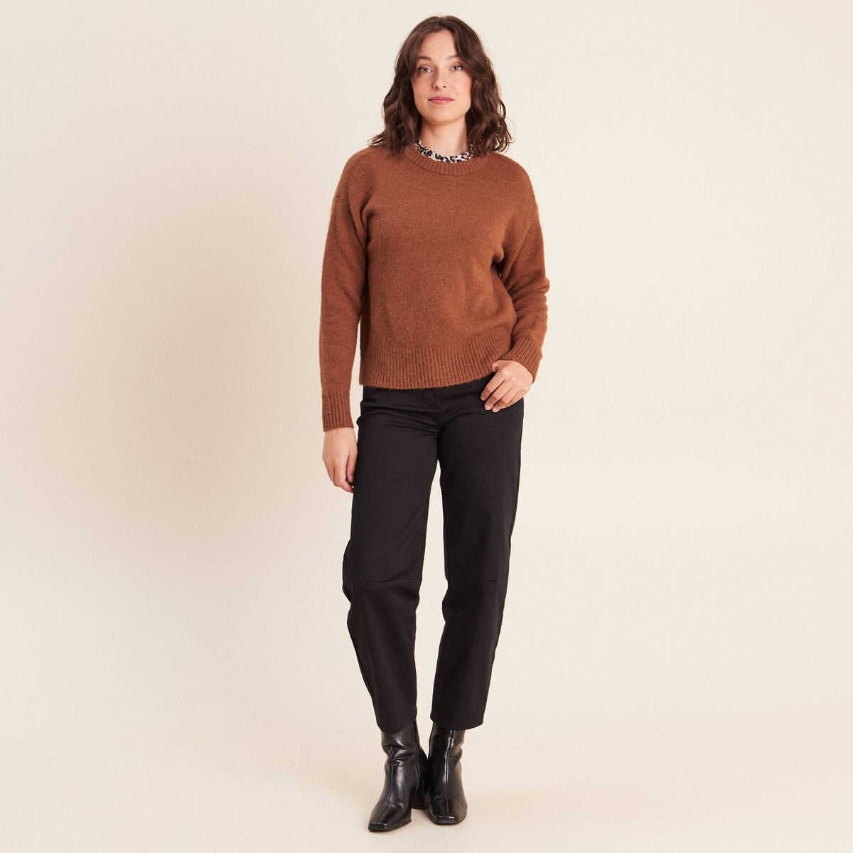 Pull col rond marron fonc&eacute; femme