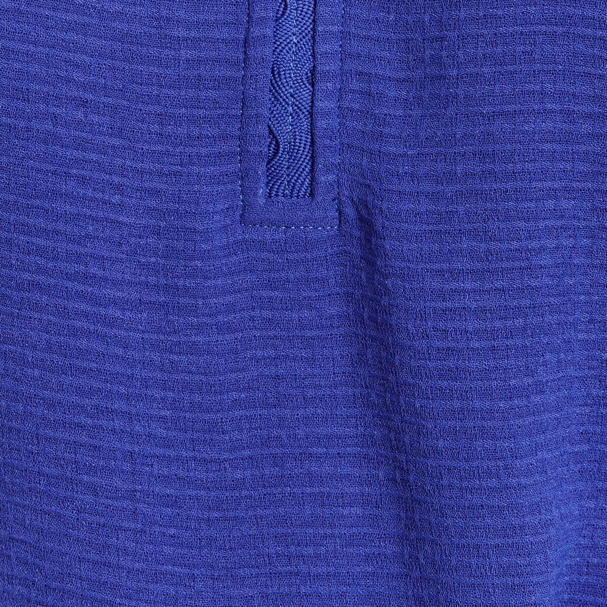 Blouse fluide col v manches courtes bleu fonc&eacute; femme