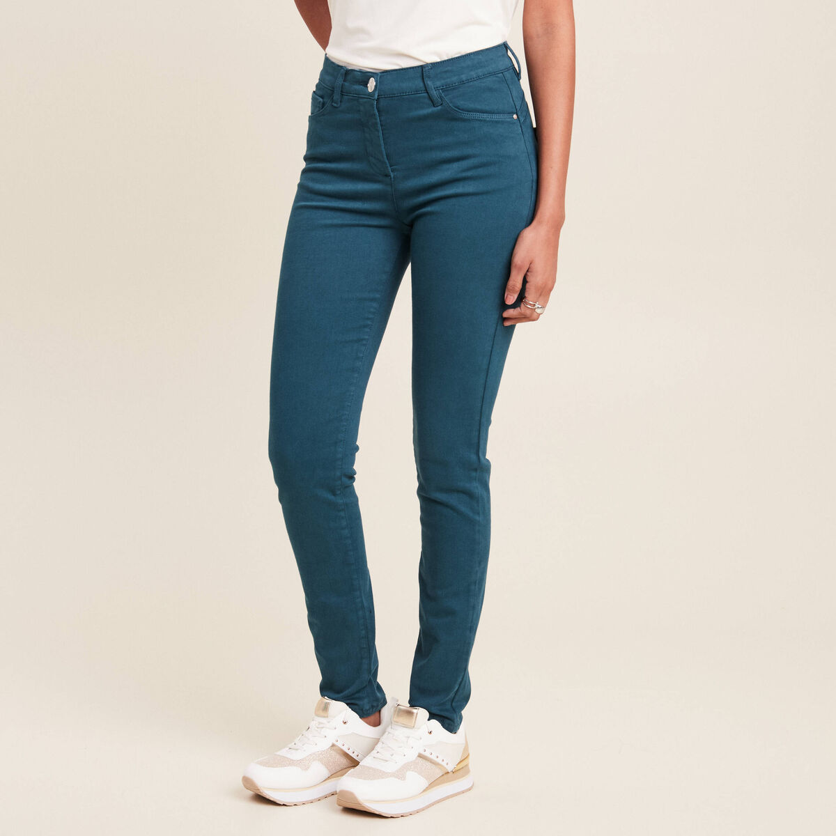 Jean magique ajusté taille standard bleu canard femme