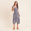 Robe &eacute;vas&eacute;e 3/4 sans manches col v blanc femme