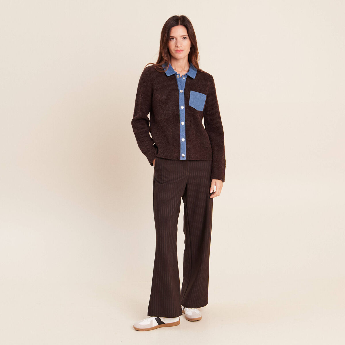 Veste col chemise manches longues marron fonc&eacute; femme