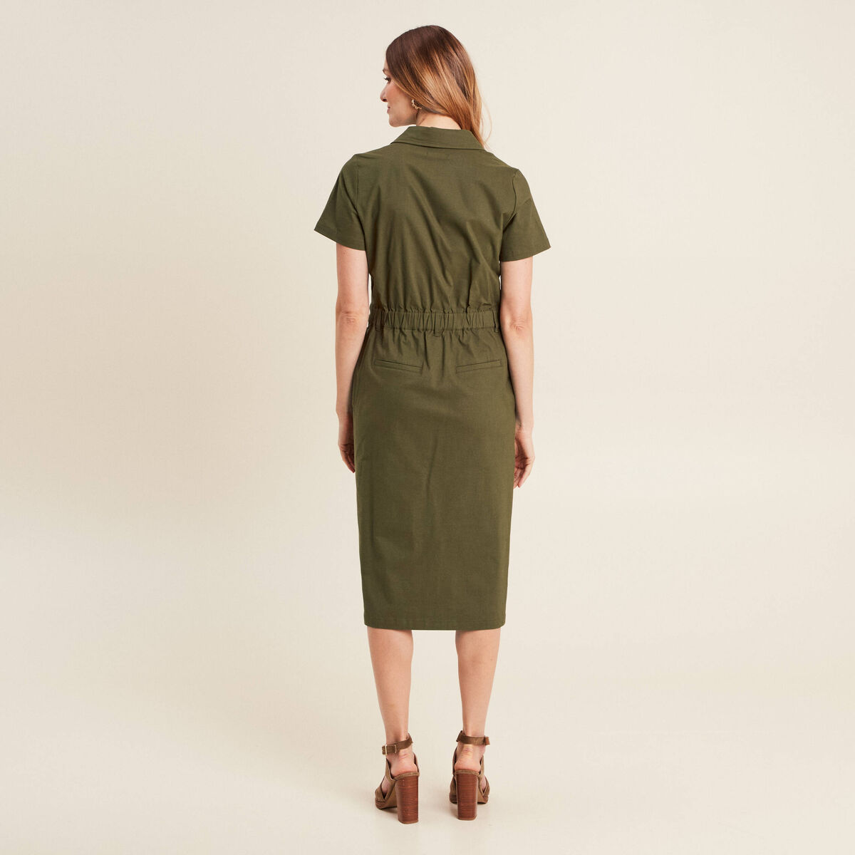 Robe ajustée manches courtes vert olive femme