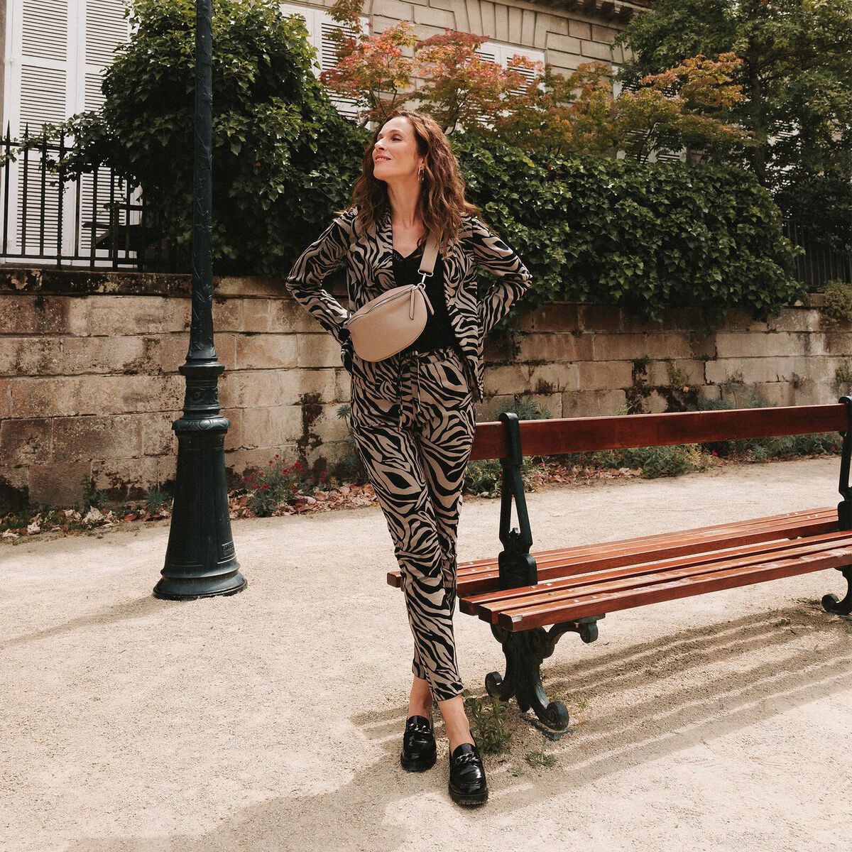 Veste droite r&eacute;versible noir femme