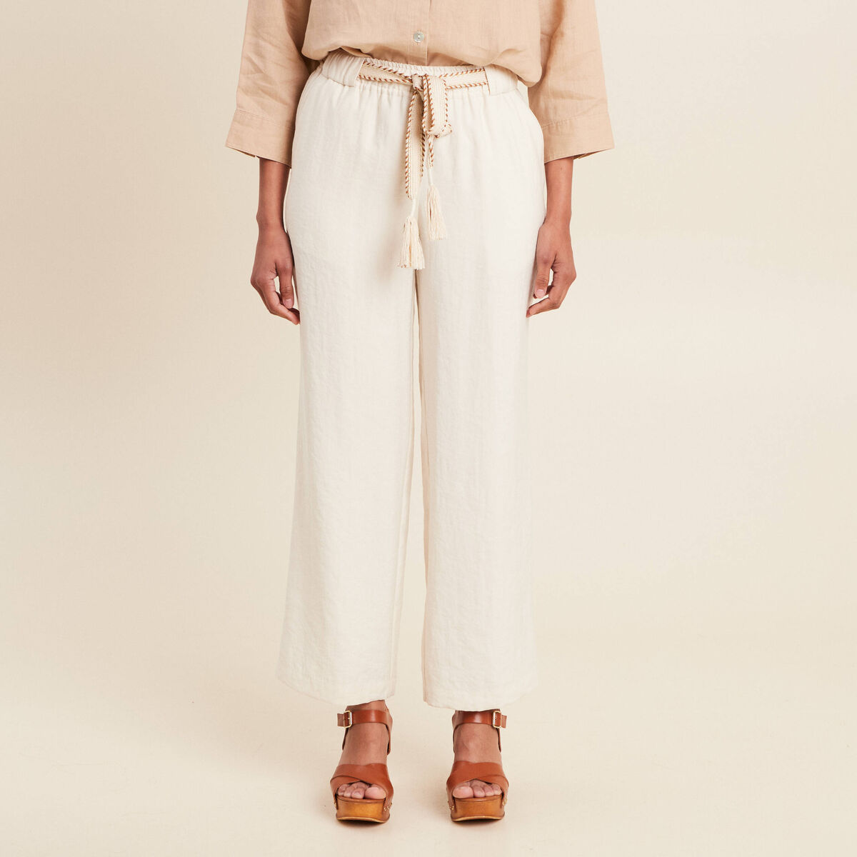 Pantalon large fluide ceinturé ivoire femme