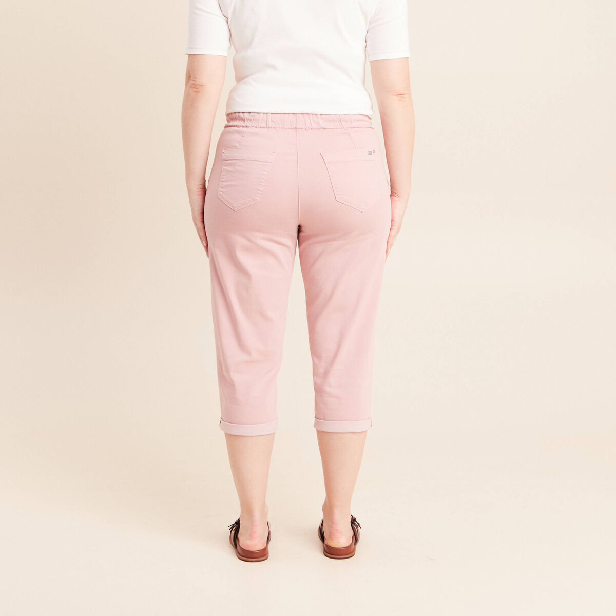Pantacourt coupe mom large rose pastel femme