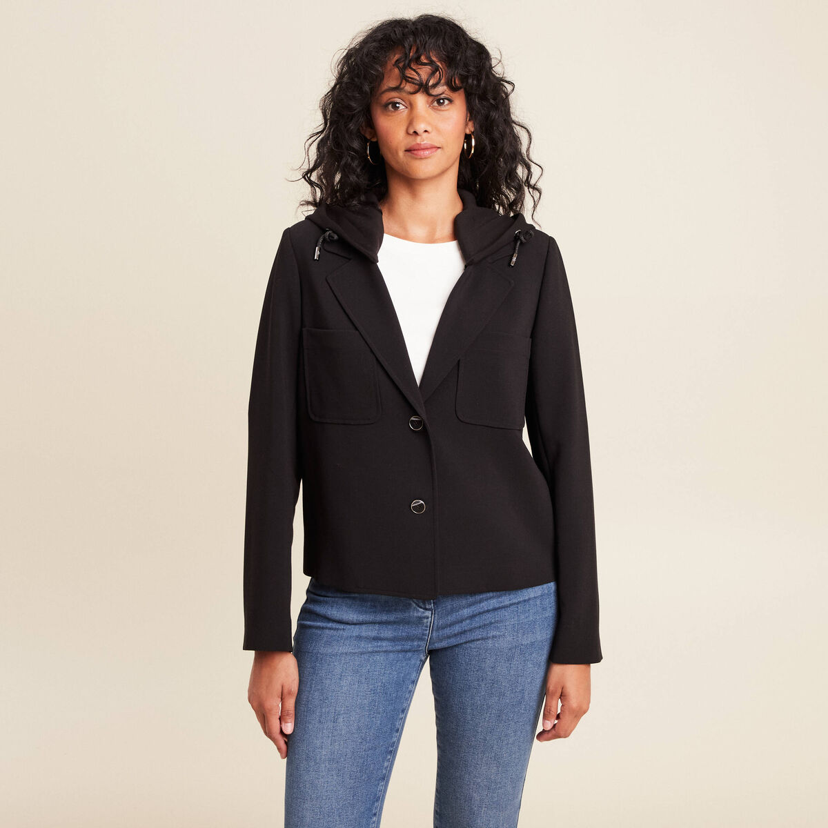 veste cintrée doublée avec capuche noir femme