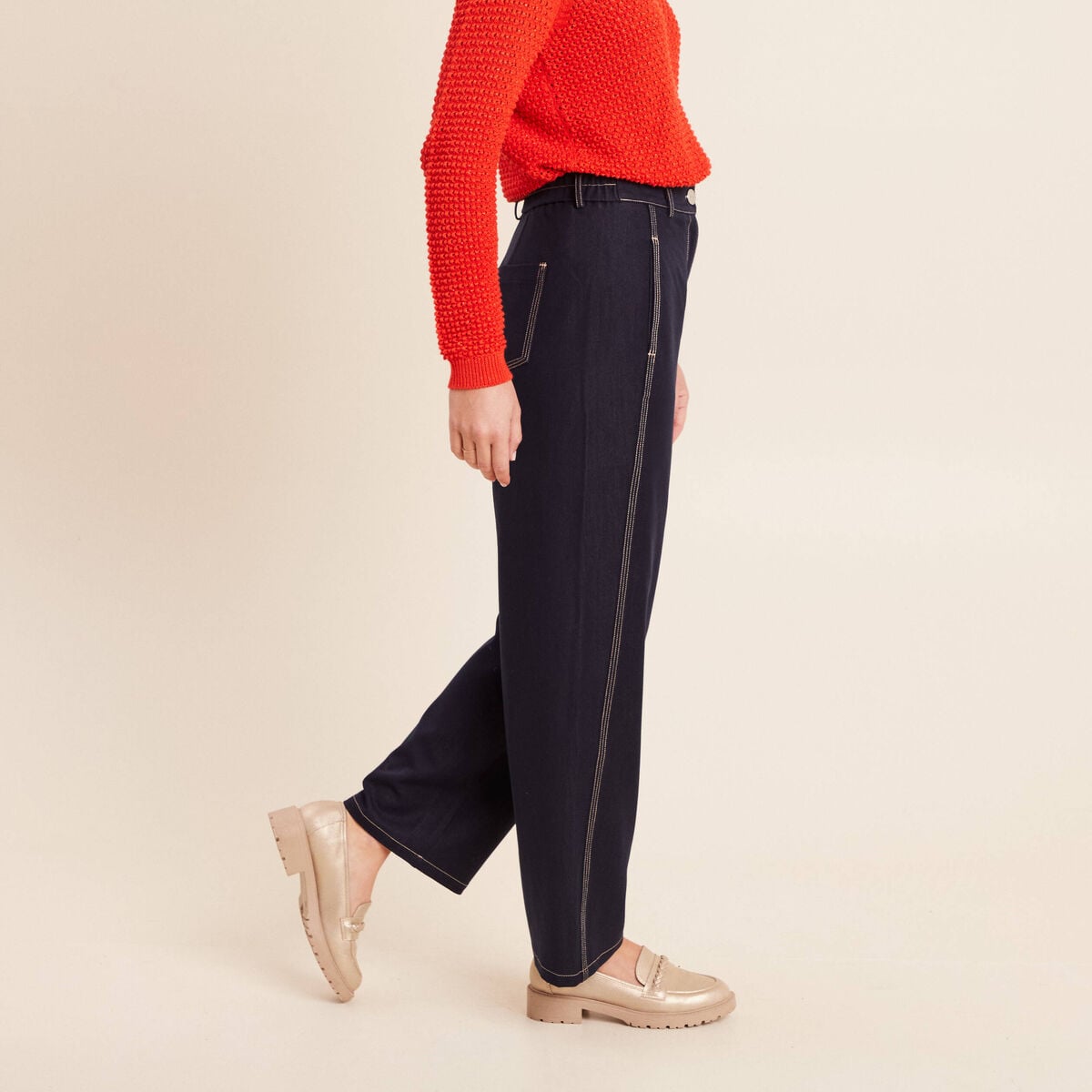 Pantalon coupe barrel denim brut femme