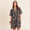 Robe courte &eacute;vas&eacute;e col tunisien noir femme