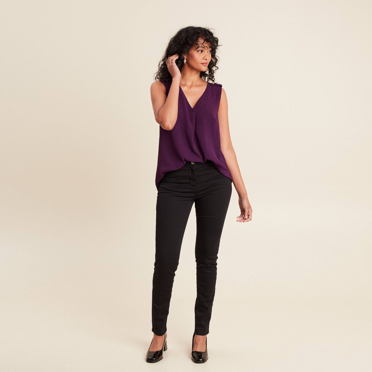 Blouse sans manches col v fluide prune femme