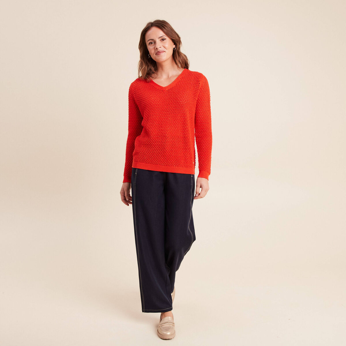 Pull manches longues col en V orange fonc&eacute; femme