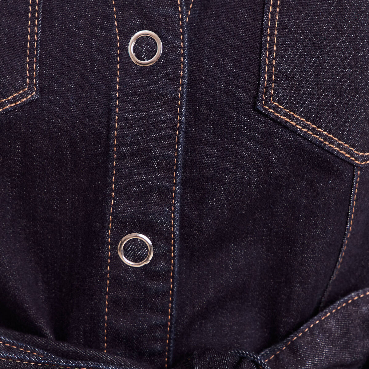Robe jean &eacute;vas&eacute;e col chemise denim brut femme