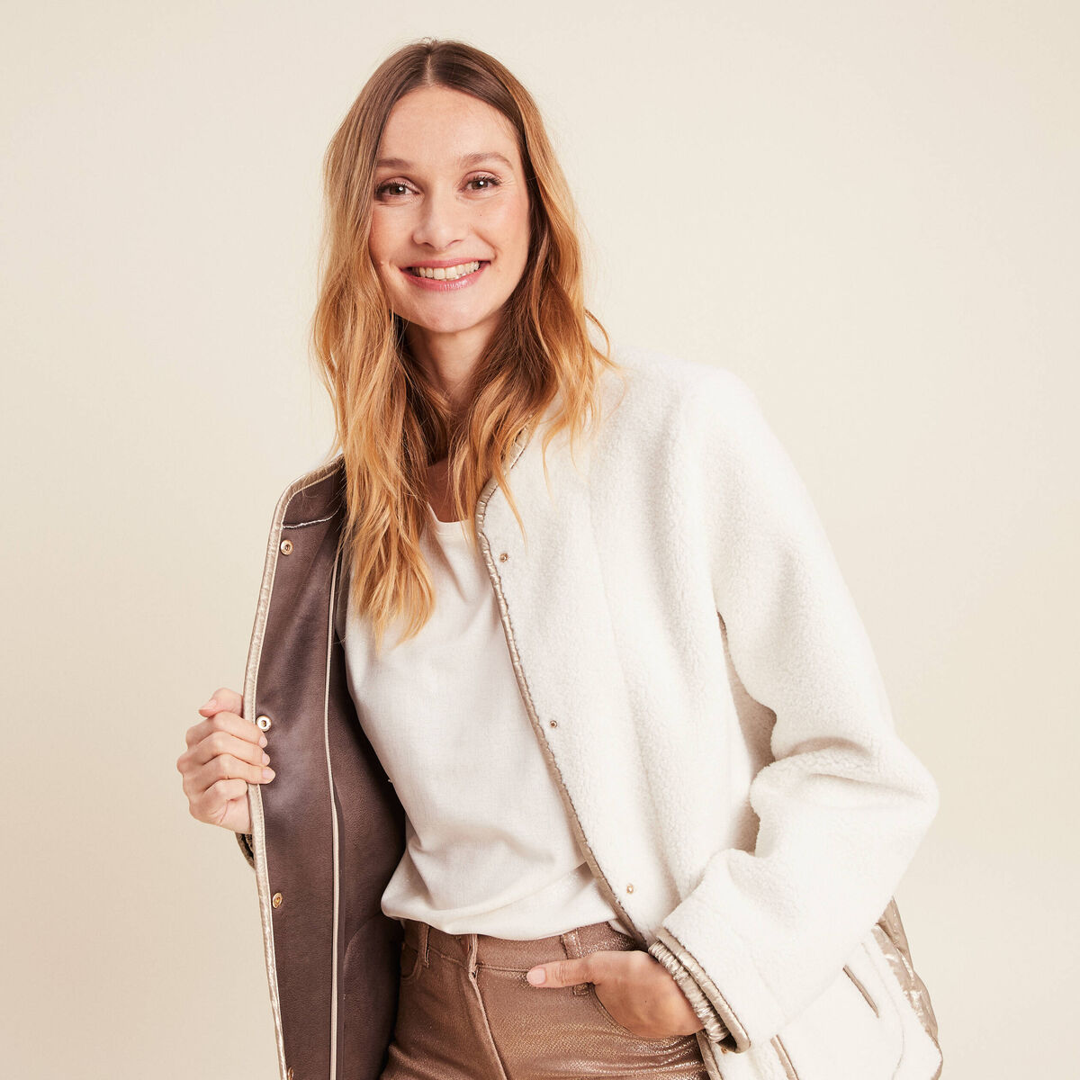 Manteau laine mouton à capuche ecru femme